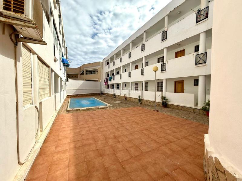 Foto c9fc71fe-b87d-494f-970e-c957dfaae456. Dachwohnung in avenida de diego ramírez pastor 239 in Torrevieja