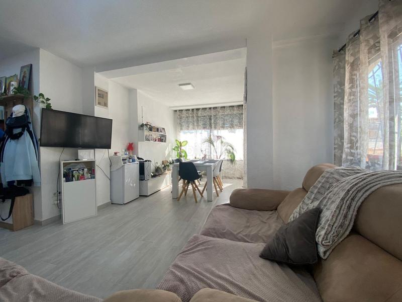 Foto 4abe5b1f-1dce-4096-96f7-0457afaa3431. Apartament a Playa de los Náufragos Torrevieja