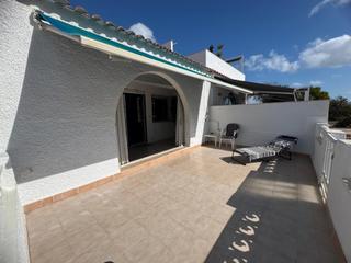 Casa a Zona Carrefour - Urbanizaciones. Bungalow sin vecino arriba en zona muy tranquila semireformado