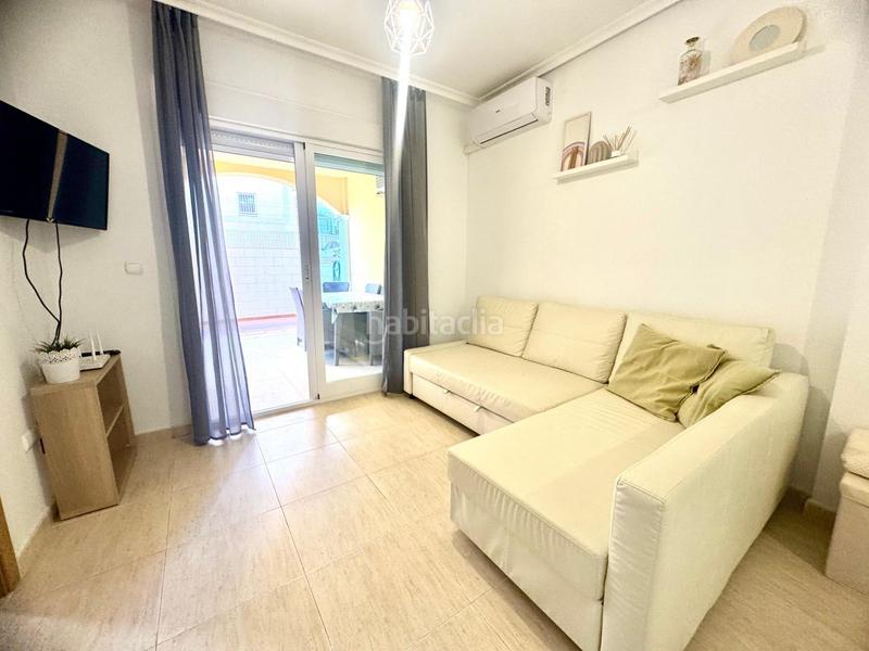 Foto 15ca17eb-fd83-43e7-948d-4ec73879d557. Apartament amb aparcament piscina a Torreblanca Torrevieja