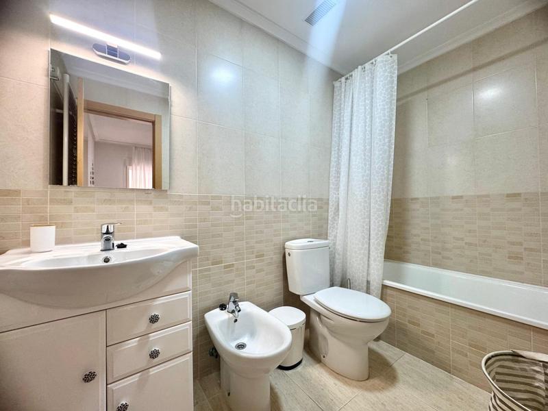 Foto 95dc66b8-e77e-461a-98a3-c7f2633731cc. Apartament amb aparcament piscina a Torreblanca Torrevieja