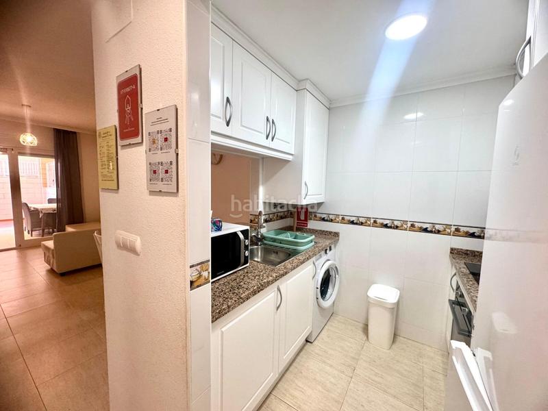 Foto be361468-791e-4762-8dd8-aed7be7f4de7. Apartament amb aparcament piscina a Torreblanca Torrevieja