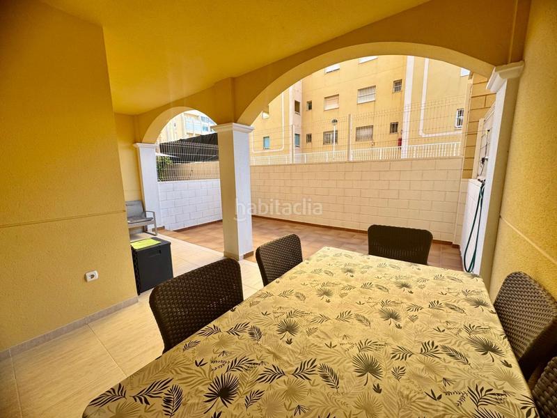 Foto c9bd94cc-16a0-46a8-8c6d-047cdf7602fd. Apartament amb aparcament piscina a Torreblanca Torrevieja