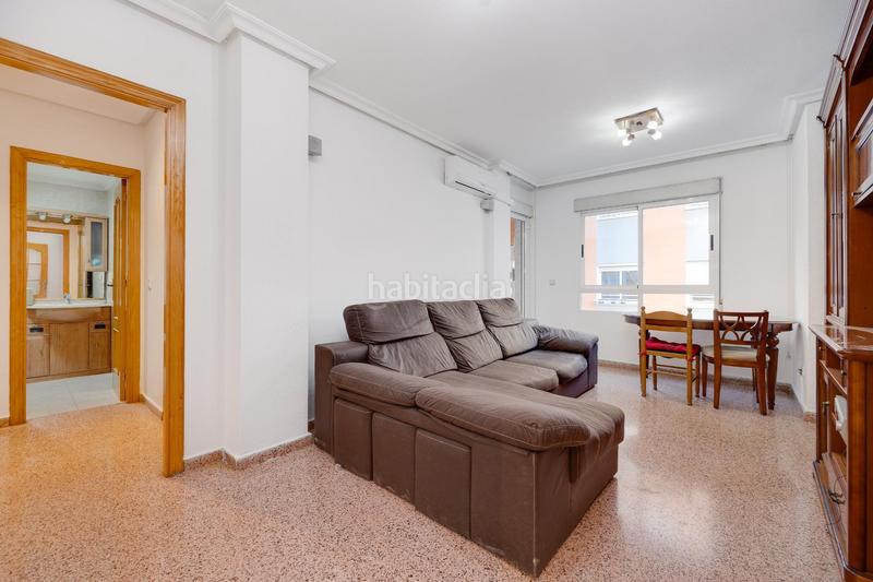 Foto e3a84e87-f8b9-41d7-b53d-5b0998572d5a. Piccolo appartamento in calle zoa 69 in Antonio Machado Torrevieja