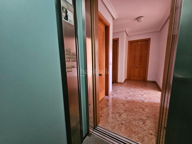 Foto e77a5266-95c4-46e8-acec-40ec9b80051d. Appartement in Avenida Habaneras - Curva de Palangre Torrevieja