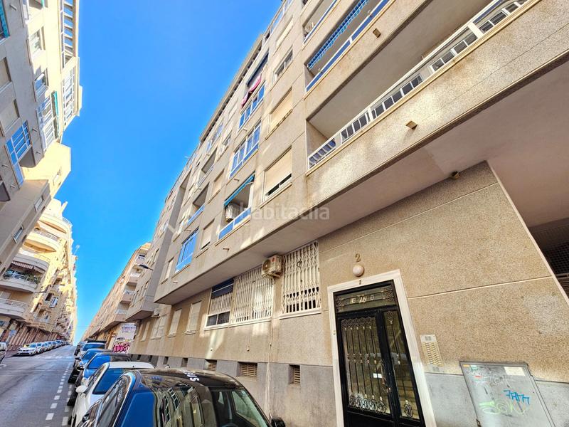 Foto ea00afac-9cc1-4d94-92b2-e43e389397e1. Piccolo appartamento in Avenida Habaneras - Curva de Palangre Torrevieja