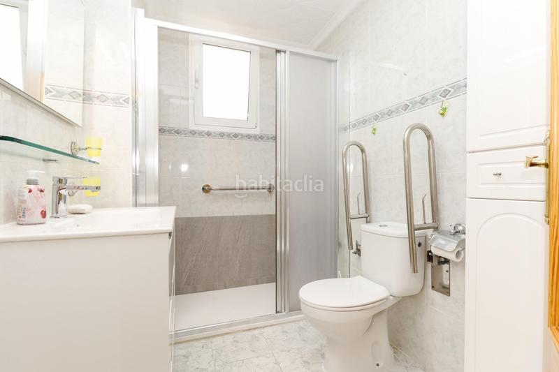 Foto 88d39caa-9219-40c0-b535-8ccb71a401f3. Piccolo appartamento in avenida desiderio rodriguez 6 in Torrevieja