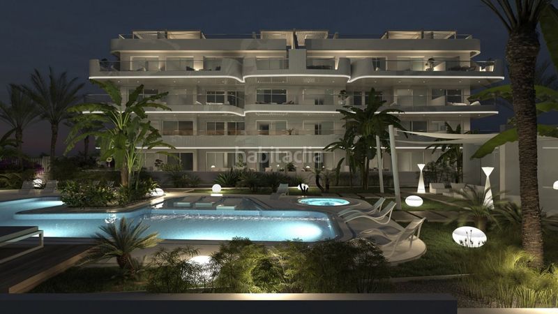 Foto 4448369f-9811-4b79-84e8-e4630d0ba39e. Planta baixa amb aparcament piscina a Lomas de Cabo Roig - Los Dolses Orihuela