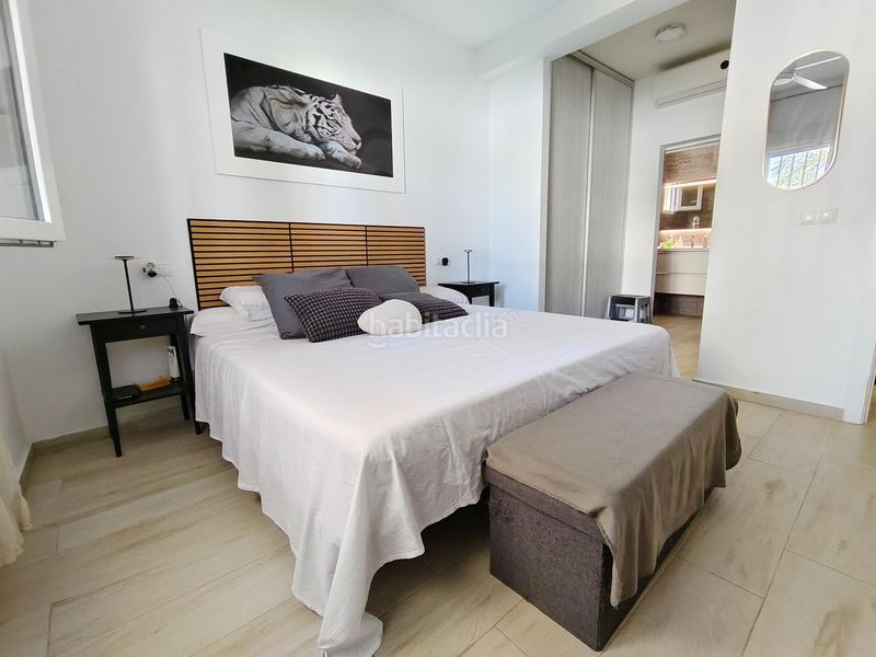 Foto 8657d378-5f8a-444a-94dc-67e0f3973400. Chalet en avenida garcia lorca 27 chalet independiente de 800m2, a solo 1km de la playa! en Torrevieja
