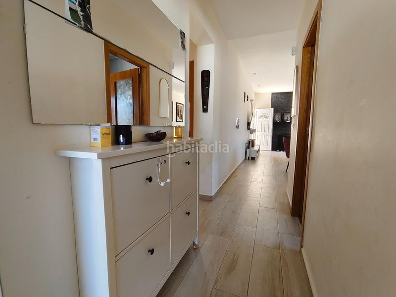 Foto ce206ded-32f4-41ee-9f96-e6ce587b63e7. Chalet en avenida garcia lorca 27 chalet independiente de 800m2, a solo 1km de la playa! en Torrevieja