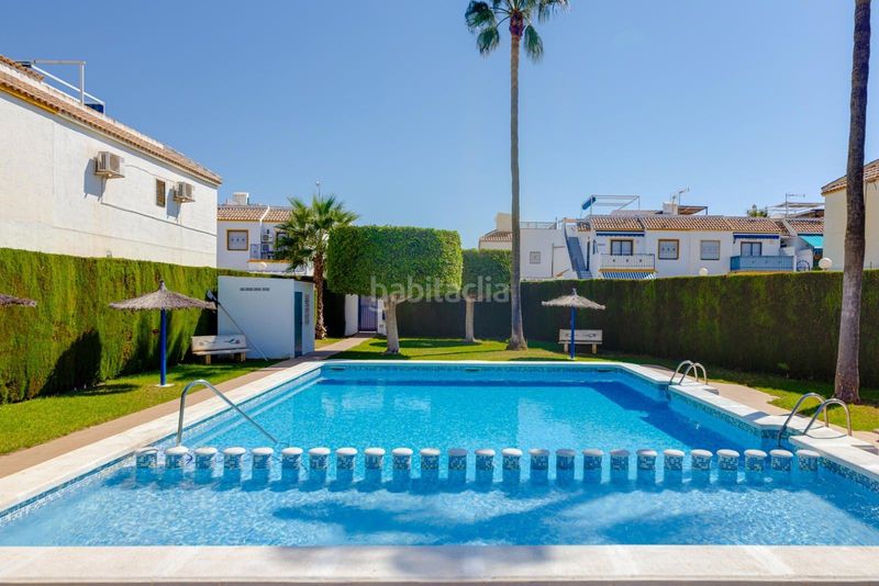 Foto 0dbc82e0-2506-4e57-abe2-06344439e517. Casa a calle aída 46 a Zona Carrefour - Urbanizaciones Torrevieja