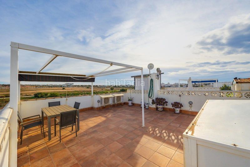 Foto eabe19d3-6163-475c-a517-26222babd946. Casa a calle aída 46 a Zona Carrefour - Urbanizaciones Torrevieja