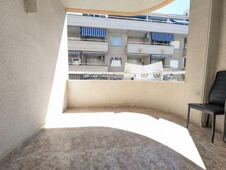 Appartement à Calle loma la 78. Apartamento de 2 dormitorios y 2 baños