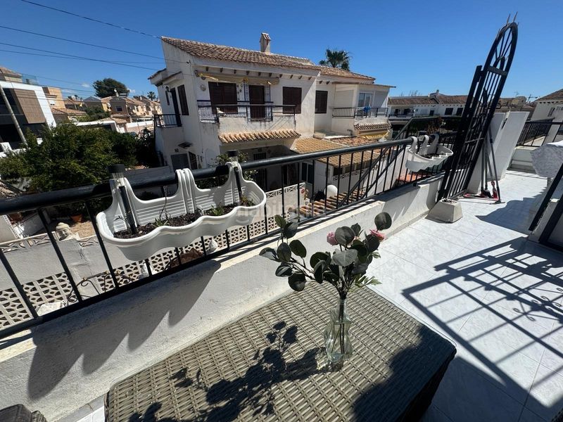 Foto 0ea35bb5-814f-45bf-b414-ed8235a8abe9. Casa a calle calle afrodita 40a a Aguas Nuevas Torrevieja