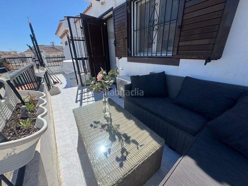 Foto e6802d0c-1245-4992-a47f-cf64733a4818. Casa a calle calle afrodita 40a a Aguas Nuevas Torrevieja