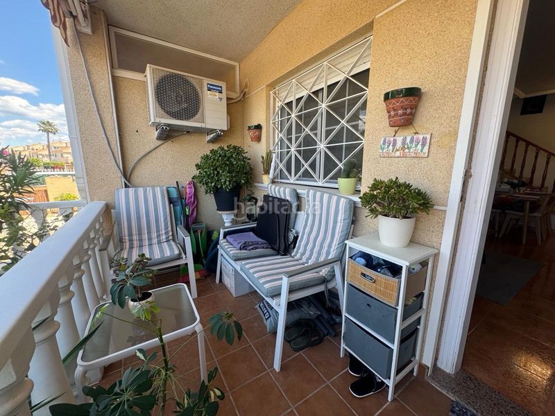 Foto e5ed6040-b03d-4c33-b924-e7ca78ccbab2. Casa adossada amb aparcament piscina a Zona Carrefour - Urbanizaciones Torrevieja