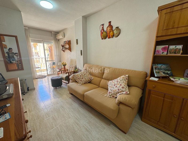 Foto 565efc2a-5ba1-41f8-b090-0114144e5b37. Apartament amb piscina a Antonio Machado Torrevieja