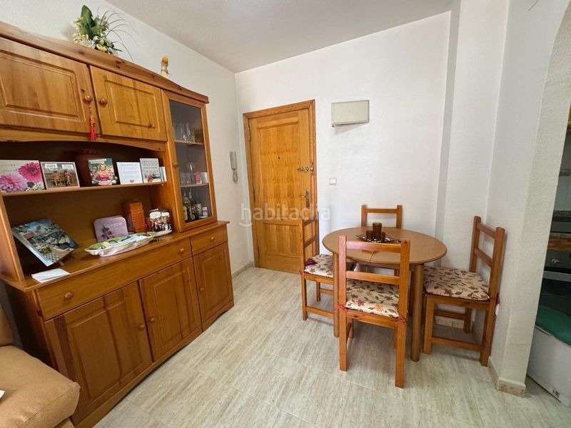 Foto 81f0e2ad-6cb2-44eb-b4f7-dee8edd19961. Apartament amb piscina a Antonio Machado Torrevieja