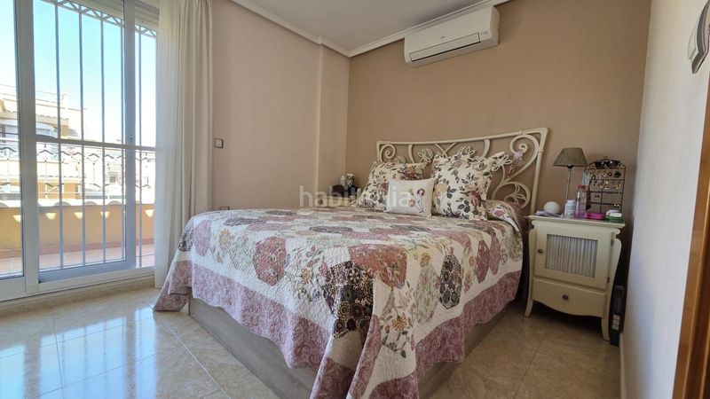 Foto 8a85c407-ca01-4aaf-8771-535469f7c6b4. Casa adossada a calle calle gotzone mora 36 a Parque Acuático - Sector 25 Torrevieja