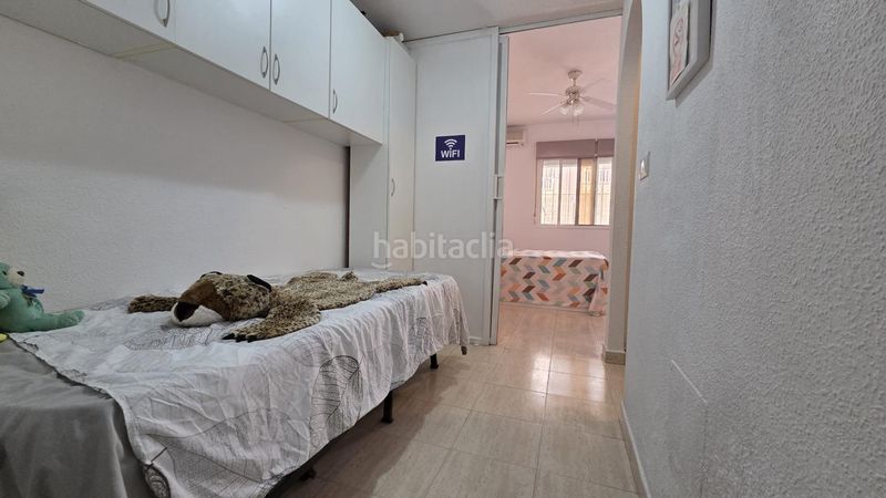 Foto 50f60d3c-99be-43f9-8ca0-e3178d66c0e9. Apartament a calle loma la 31 a Antonio Machado Torrevieja