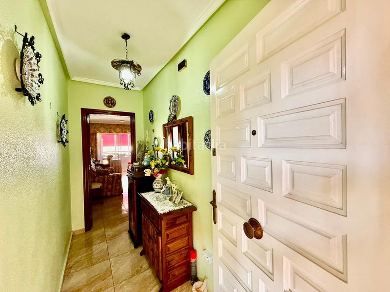 Foto f2181916-3256-427d-bc41-241a609f48cb. Apartamento en calle joaquin chapaprieta 139 luminoso apartamento en esquina con vistas despejadas en Torrevieja