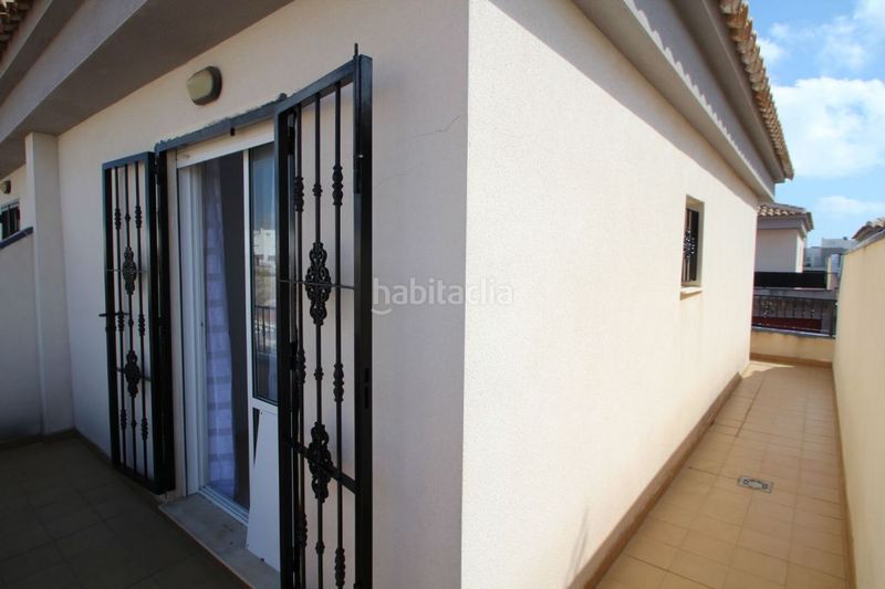Foto 11ebc383-127c-4056-be1c-73cf7a6b04d1. Casa adossada a calle gotzone mora 10 a Parque Acuático - Sector 25 Torrevieja