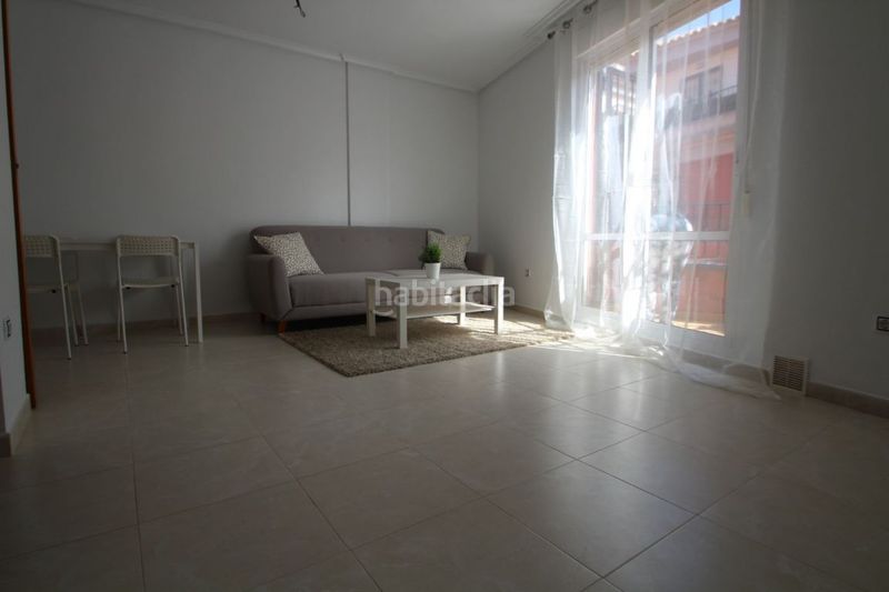 Foto 19f74c9b-6a0e-46c0-ac9a-55b0a5e74957. Casa adossada a calle gotzone mora 10 a Parque Acuático - Sector 25 Torrevieja