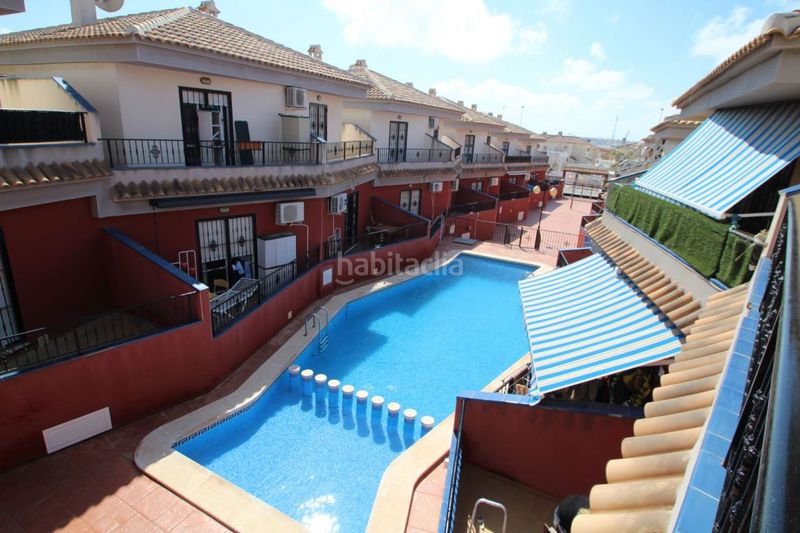 Foto bb168695-dfc2-4d84-9f8b-fff330f372a7. Casa adossada a calle gotzone mora 10 a Parque Acuático - Sector 25 Torrevieja