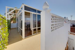 House in Aguas Nuevas. Bungalow planta alta en los frutales con solarium privado.