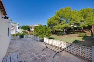 Xalet en Calle isla grossa bal 27. Chalet independiente en los balcones