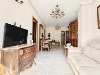 Apartament  Calle patricio zammit 72. Vivienda grande con garaje incluido