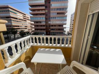 Apartament en Calle valencia 8. Apartamento de 3 dormitorios en el centro con vistas al mar!