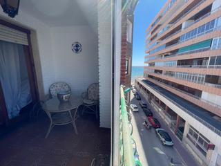 Apartment in El Acequión. Apartamento a 50 metros de la playa