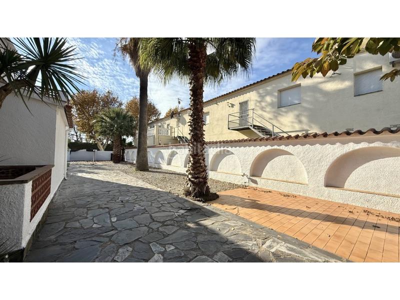 Foto 00720dc4-c6dc-44d6-af0c-2b85023c5691. Apartament a Moxó - Sant Mori Empuriabrava