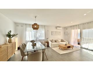 Apartament  Sector moxo. Apartamento de planta baja completamente reformado con terraza,