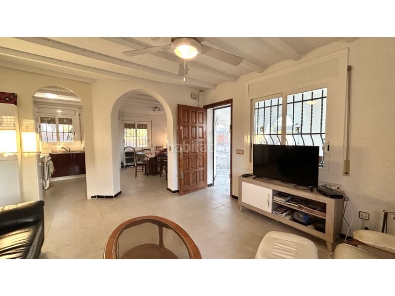 Foto e466e812-eb49-49a6-bb29-046943479296. Casa amb aparcament a Nord Roses