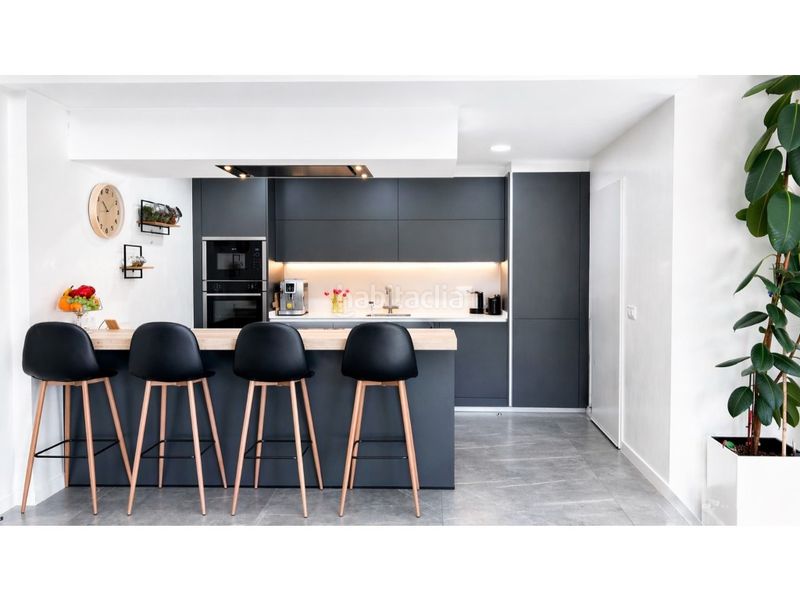 Foto 8bf33b89-9598-48a2-8003-048afcaf3676. Casa amb aparcament a Carmençó Empuriabrava