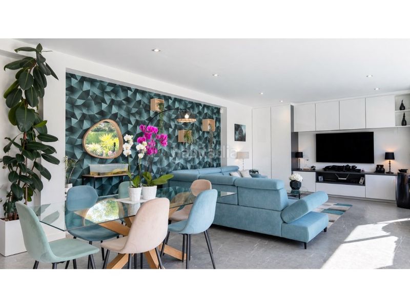 Foto b60aabc3-0d57-49dc-9603-3bfdcfc02e6d. Casa amb aparcament a Carmençó Empuriabrava