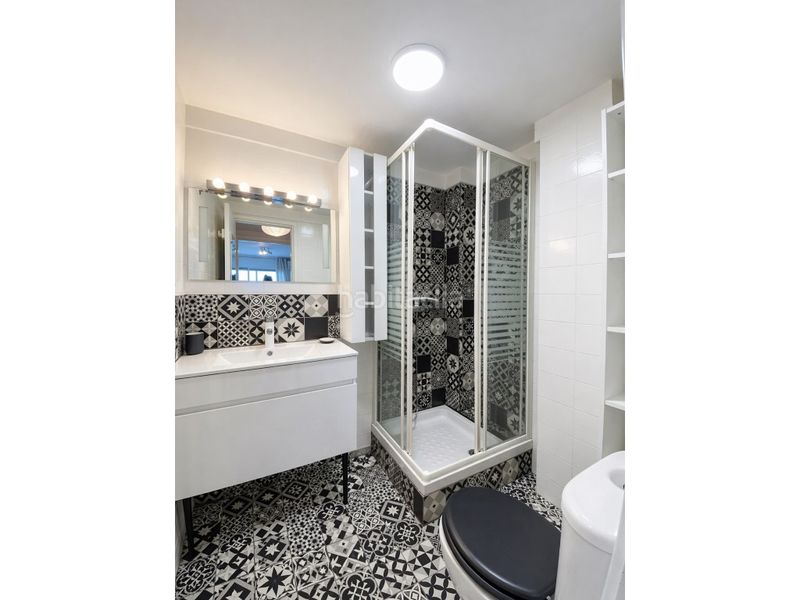 Foto 104e368b-fa9e-4f8d-9b8a-ef08fa865372. Estudi amb aparcament a Moxó - Sant Mori Empuriabrava