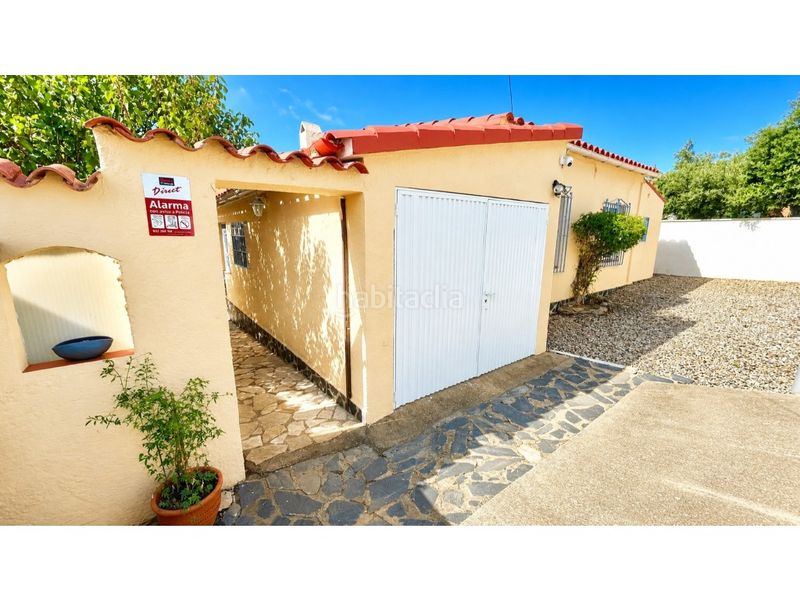 Foto 0dfafd58-2841-49a0-91e3-aabadc480ee4. Casa amb aparcament a Nord Roses