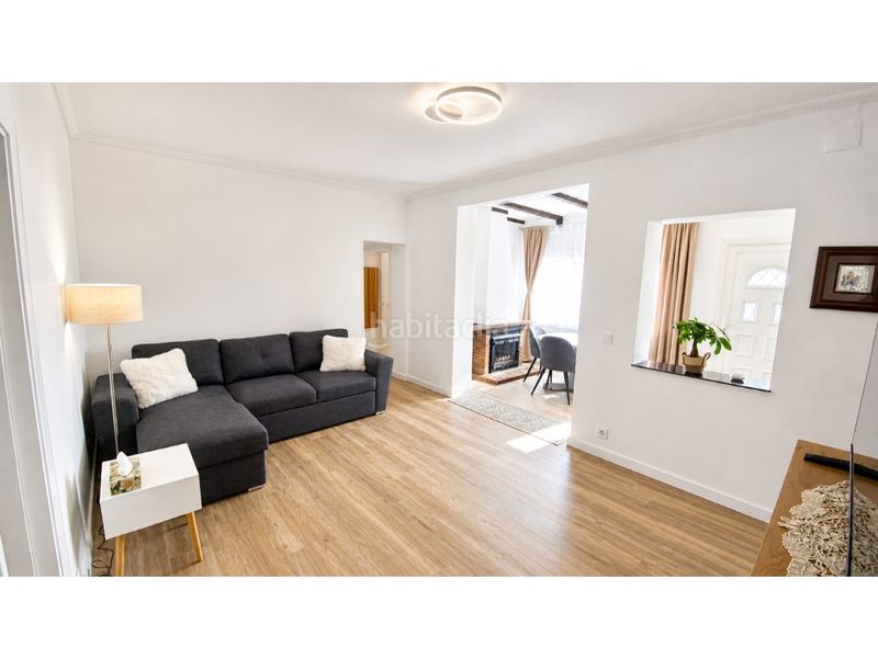 Foto defaa7df-2337-4910-b91d-93dfd082ba1e. Casa amb aparcament a Nord Roses