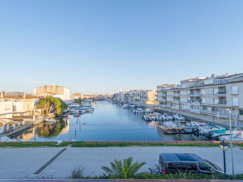 Foto ac7137ae-edb0-4625-b985-d7bdf0bf737f. Casa a Port Banyuls - Port Alegre - Port Empordà Empuriabrava