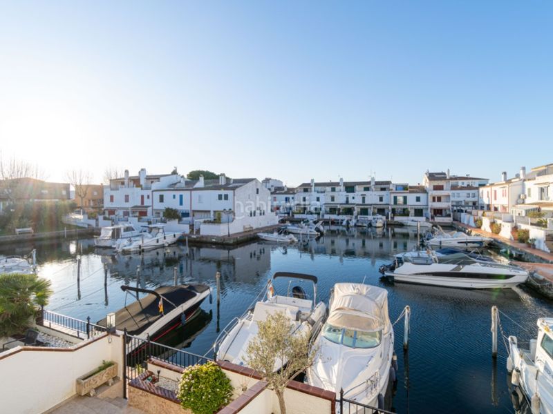 Foto c9bf9a38-05d5-4172-b40b-31557384618b. Casa a Port Banyuls - Port Alegre - Port Empordà Empuriabrava