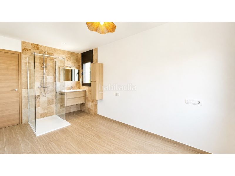 Foto 10cd6fd2-0388-424d-ae42-c8cdcf8d34f8. Apartament amb aparcament a Muga - Gran Reserva - Badia Empuriabrava