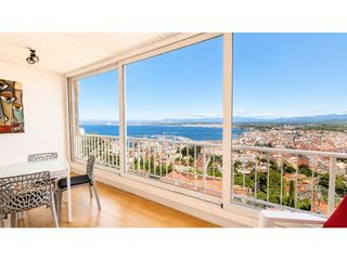 Appartement à Puig Rom-Canyelles-Almadrava. Apartamento en roses con espectaculares vistas al mar y gran ter