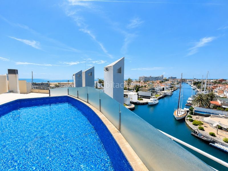 Foto cff18a13-fb43-46ed-9f01-58ec0f2ee2f1. Pis amb aparcament a Salins - Cavall de Mar Empuriabrava