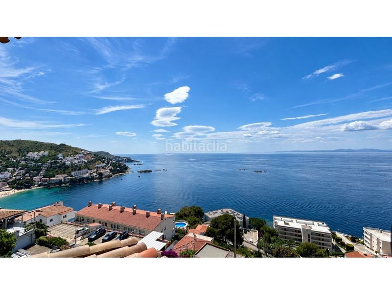 Foto 83f69c68-4d23-4025-84cf-f31dc2033978. Casa amb aparcament a Puig Rom-Canyelles-Almadrava Roses