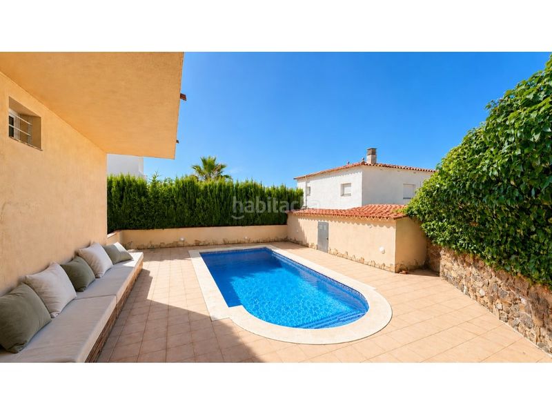 Foto f59d34de-963f-48af-9d74-153b211e1c4e. Casa in Nord Roses