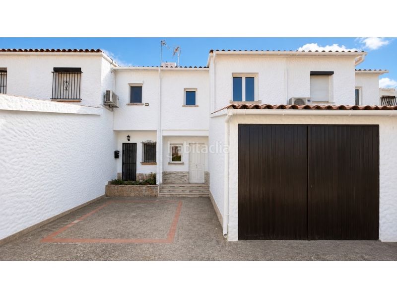 Foto 9ce5d494-1a81-4b2e-92d3-8cc0d13ebfff. Casa amb aparcament a Muga - Gran Reserva - Badia Empuriabrava