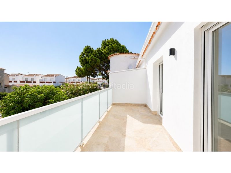 Foto da89d02a-2d73-45af-a04b-11e10e9e7f12. Casa amb aparcament a Muga - Gran Reserva - Badia Empuriabrava